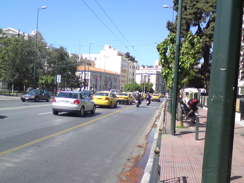 taxi-in-athens